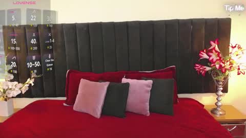 jhos online show from November 11, 1:22 pm