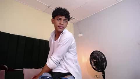 jhos online show from November 14, 1:32 pm