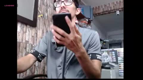 jhosuamoore2 online show from July 6, 11:51 am