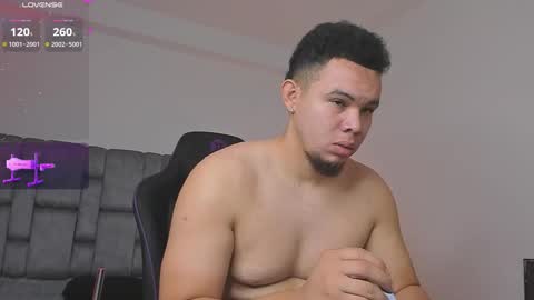 Jhonatan80  online show from March 14, 10:10 am