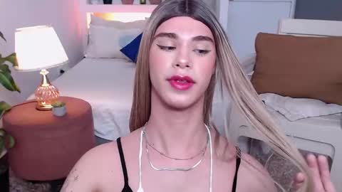 Jhuan Nhez online show from November 16, 6:24 pm