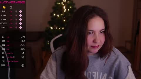 jia_lisaa online show from December 3, 2:38 pm