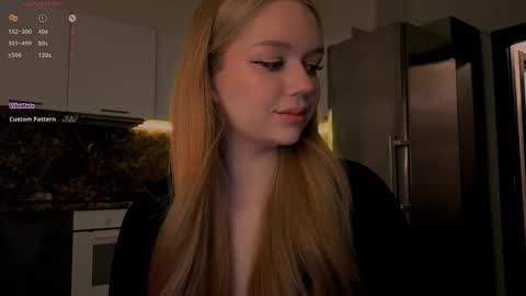 Snapshot of jiaalisaa chatting on February 7, 3:49 pm Lisa I would really appreciate it if you could help me achieve 88 thumbs up favorite patterns 38457588 online show from February 7, 3:49 pm