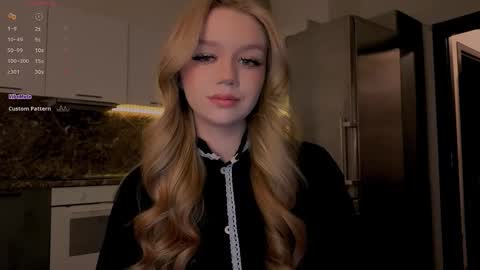 Snapshot of jiaalisaa chatting on February 16, 7:32 pm Lisa I would really appreciate it if you could help me achieve 88 thumbs up favorite patterns 38457588 online show from February 16, 7:32 pm