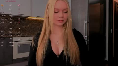 Snapshot of jiaalisaa chatting on April 1, 12:28 pm Lisa I would really appreciate it if you could help me achieve 88 thumbs up favorite patterns 38457588 online show from April 1, 12:28 pm