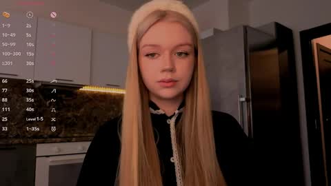 Snapshot of jiaalisaa chatting on April 4, 12:02 pm Lisa I would really appreciate it if you could help me achieve 88 thumbs up favorite patterns 38457588 online show from April 4, 12:02 pm