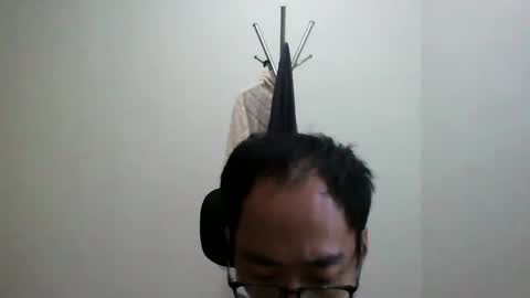 Snapshot of jiachi13 chatting on December 31, 12:32 am Alex online show from December 31, 12:32 am