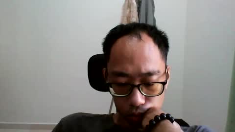 Snapshot of jiachi13 chatting on January 16, 2:09 am Alex online show from January 16, 2:09 am