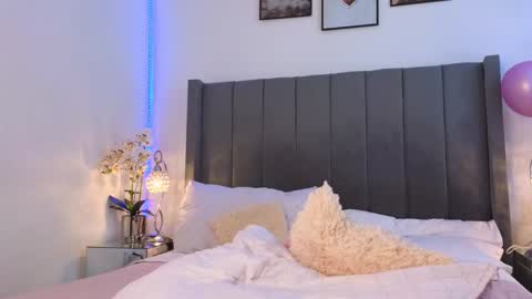 jiah online show from March 3, 12:50 am