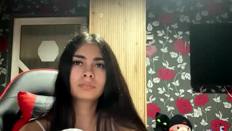 jidiamond online show from November 12, 7:35 pm