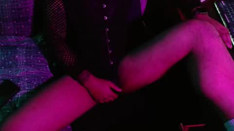 Snapshot of jigglypuff42069 chatting on January 19, 9:33 am jigglypuff42069 online show from January 19, 9:33 am