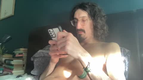 Snapshot of jiggz1986 chatting on January 25, 2:36 pm Jigz1986 online show from January 25, 2:36 pm