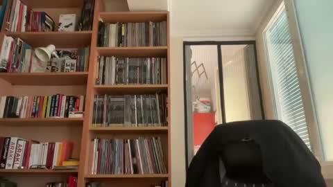 Snapshot of jim_dick chatting on October 25, 4:02 pm Jim Dick online show from October 25, 4:02 pm