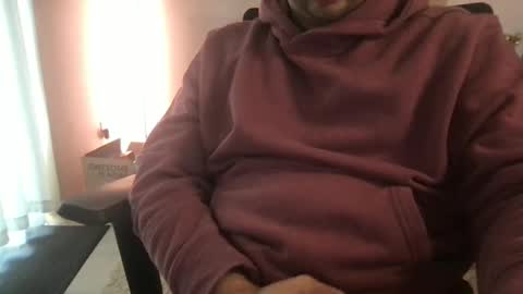 Snapshot of jimgot56 chatting on December 26, 4:25 pm jimgot56 online show from December 26, 4:25 pm