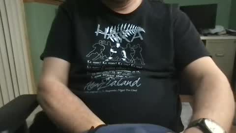 Snapshot of jimgot56 chatting on February 25, 10:14 am jimgot56 online show from February 25, 10:14 am