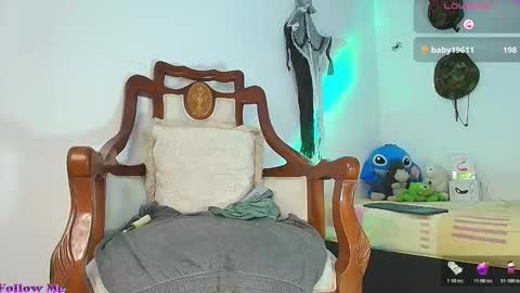 Jimm  Independent Model  online show from November 11, 2:50 pm