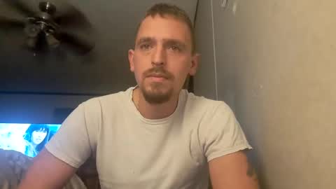 Snapshot of jimmiekeith chatting on January 21, 1:50 am Jimmie online show from January 21, 1:50 am