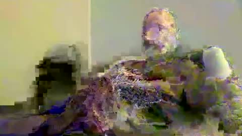 Snapshot of jimmielove2046 chatting on February 10, 3:57 am jimmielove2046 online show from February 10, 3:57 am