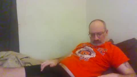 Snapshot of jimmielove2046 chatting on March 1, 7:21 am jimmielove2046 online show from March 1, 7:21 am