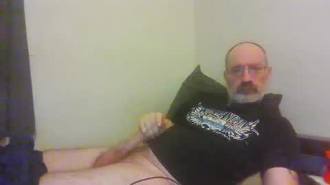Snapshot of jimmielove2046 chatting on March 2, 6:47 am jimmielove2046 online show from March 2, 6:47 am