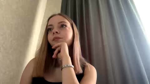 Steff online show from October 22, 7:08 am