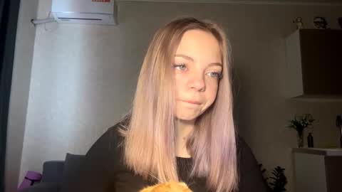 Steff online show from October 30, 7:10 am