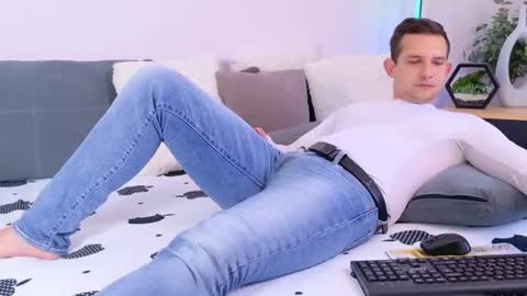 Jimmy online show from July 5, 7:15 am