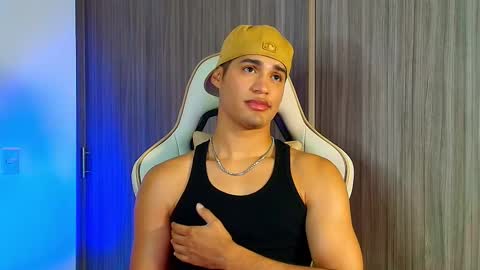 Jimmy Leeh online show from February 6, 5:01 am