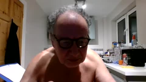 Snapshot of jimmybenido chatting on January 17, 5:30 pm Jim Redgewell online show from January 17, 5:30 pm