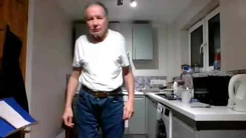 Snapshot of jimmybenido chatting on January 21, 5:20 pm Jim Redgewell online show from January 21, 5:20 pm