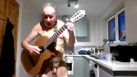 Snapshot of jimmybenido chatting on February 11, 5:29 pm Jim Redgewell online show from February 11, 5:29 pm