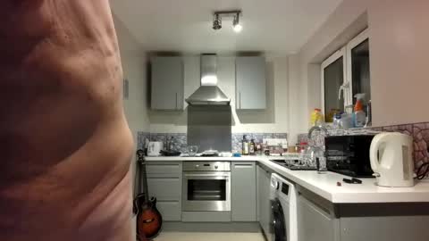 Snapshot of jimmybenido chatting on November 19, 5:46 pm Jim Redgewell online show from November 19, 5:46 pm