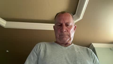 Snapshot of jimmyjackjones1234 chatting on July 20, 9:39 pm jimmyjackjones1234 online show from July 20, 9:39 pm