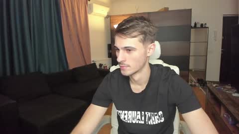 Snapshot of jimmys_style chatting on December 6, 2:17 pm AlphaJimmy online show from December 6, 2:17 pm