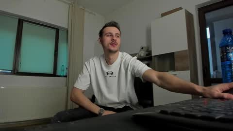 Snapshot of jimmys_style chatting on October 3, 1:30 pm AlphaJimmy online show from October 3, 1:30 pm