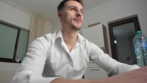 Snapshot of jimmys_style chatting on October 17, 4:31 pm AlphaJimmy online show from October 17, 4:31 pm