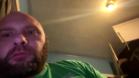 Snapshot of jimmyswagg4200 chatting on April 2, 6:11 am Jimmyswagg420 online show from April 2, 6:11 am