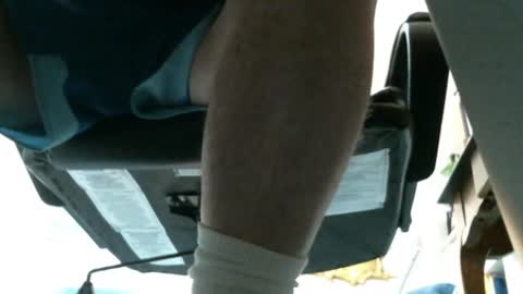 Snapshot of jimsundies chatting on July 10, 3:22 am jimwellhung online show from July 10, 3:22 am