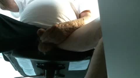 Snapshot of jimsundies chatting on July 21, 4:04 am jimwellhung online show from July 21, 4:04 am