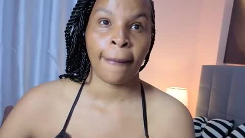 jinglefancypuff online show from November 9, 8:45 am