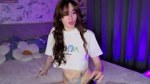 Jinny online show from November 10, 6:18 pm