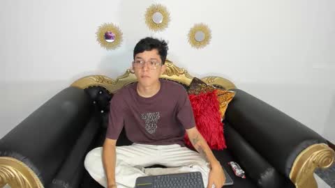 Jisusth online show from February 14, 11:56 pm