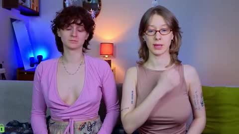 Hey Guys We are Julia ginger  Tina brunette online show from January 16, 8:18 am