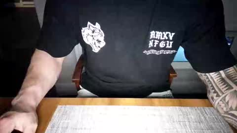 JJ yoyo online show from November 20, 12:33 am