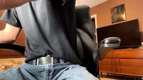 jjjjjfive online show from February 16, 9:59 am