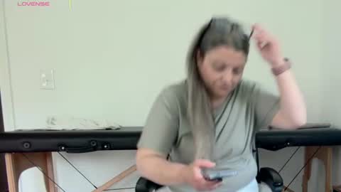 Nicole  Allen online show from June 12, 10:41 pm