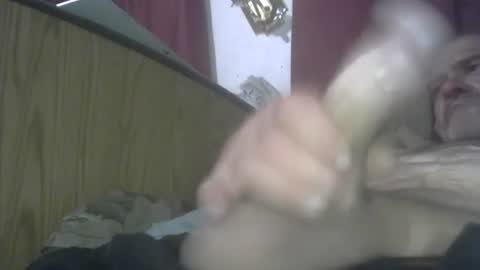 Snapshot of jjkenney69 chatting on May 9, 8:08 am camandplay online show from May 9, 8:08 am