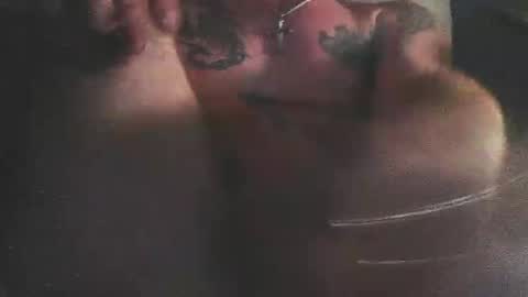 Snapshot of jjohnathan529 chatting on December 23, 11:36 am jjohnathan529 online show from December 23, 11:36 am