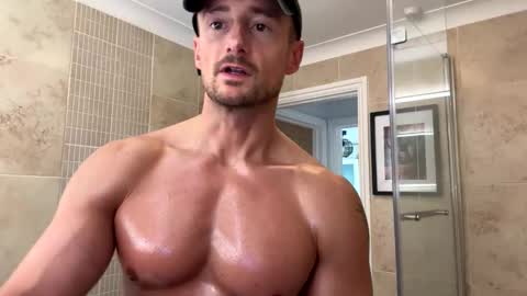 JK online show from October 12, 9:52 am