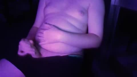 Snapshot of jleericho chatting on November 12, 1:22 pm jleericho online show from November 12, 1:22 pm